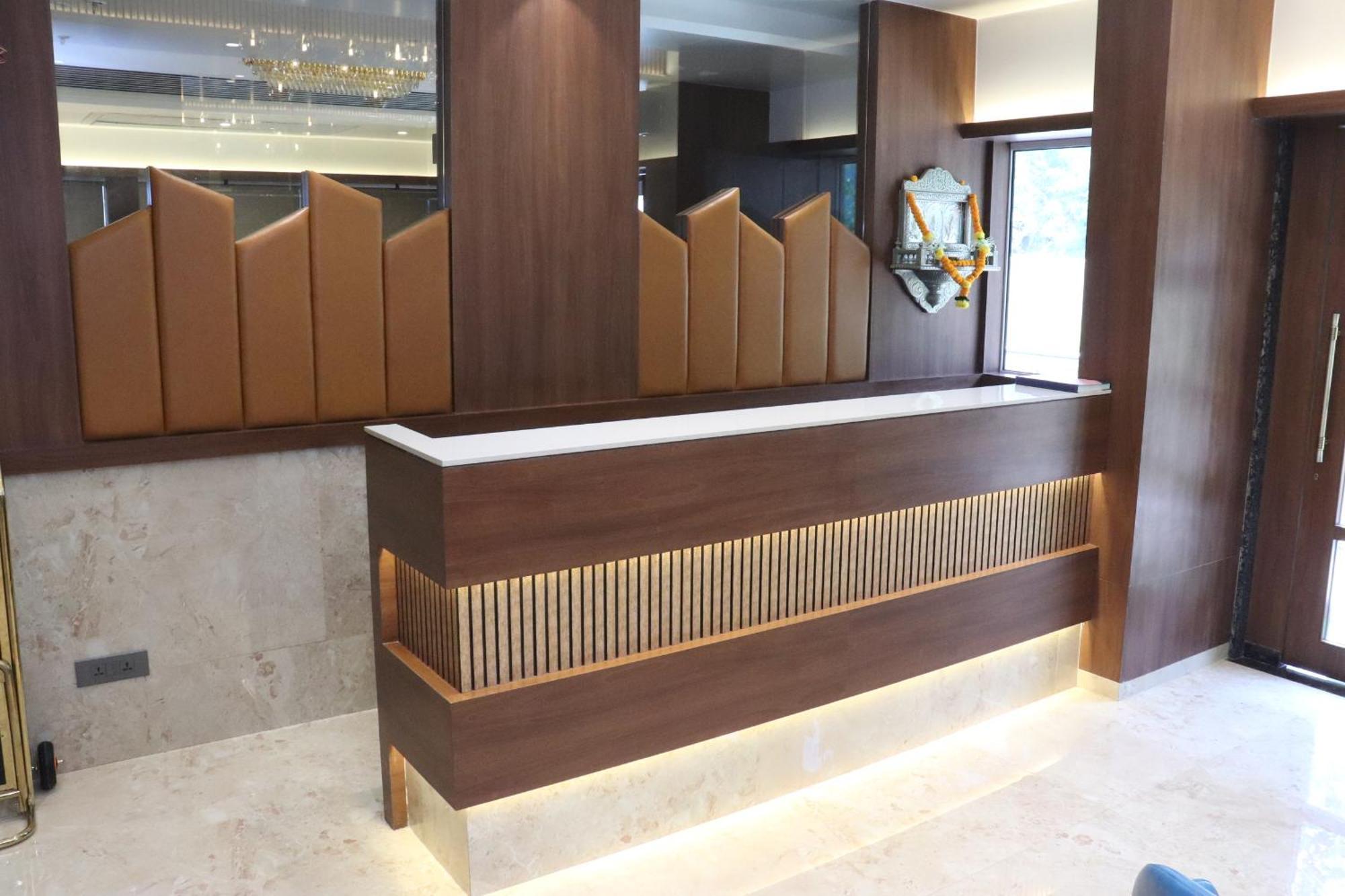 Hotel Golden Nest Тане Екстериор снимка